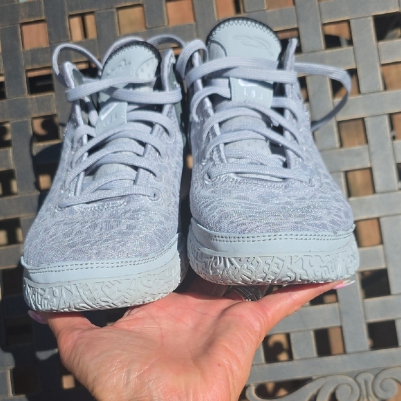 Nike Zoom LeBron NXXT - Picture 4 of 9